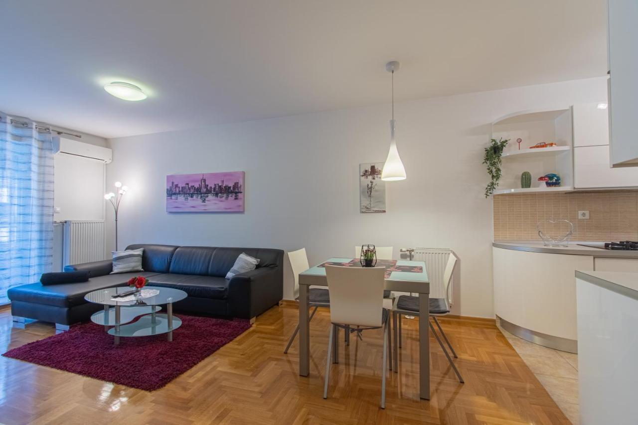 Flexible Selfcheckins 35 - - Garage - Loggia - New *