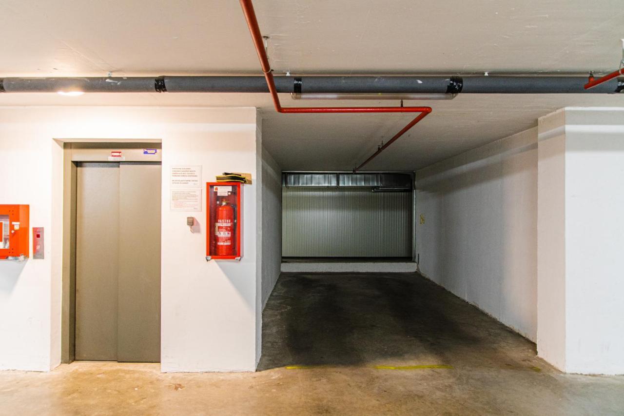 Flexible Selfcheckins 35 - - Garage - Loggia - New * Zagabria